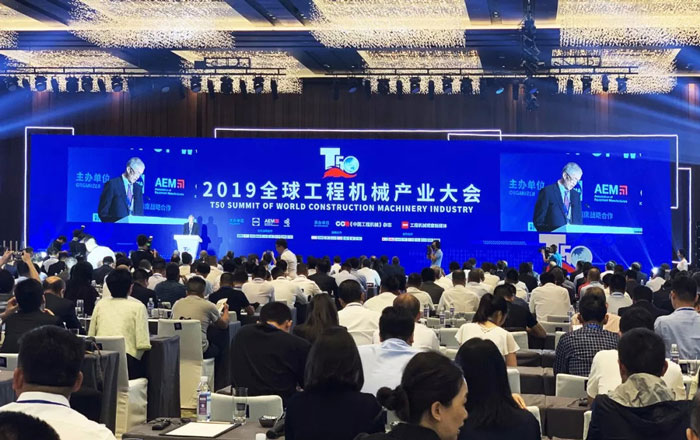 双喜临门！HTH官方入口-HTH.COM
囊括两项工程机械行业大奖